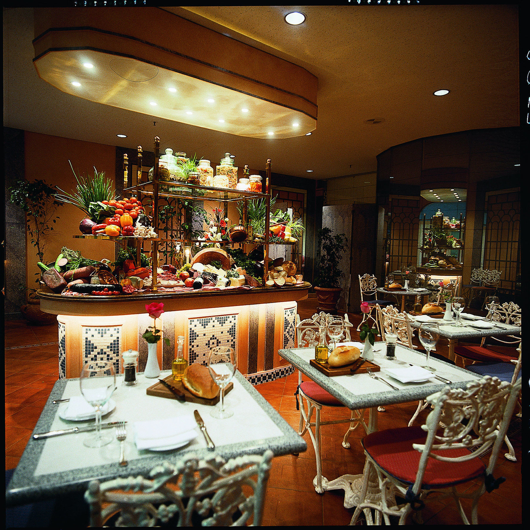 Al Khozama Hotel Riyadh Restaurant photo
