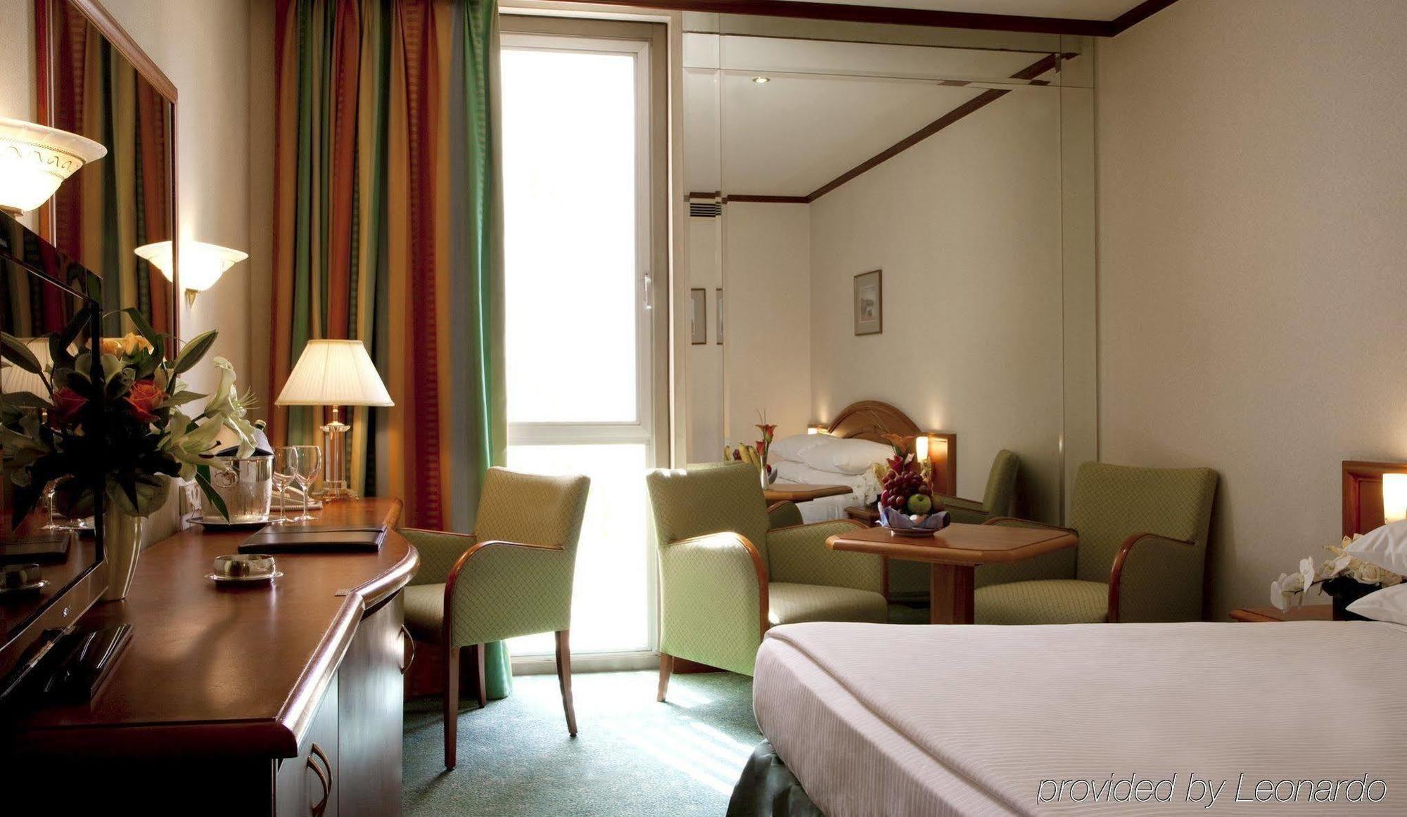 Al Khozama Hotel Riyadh Exterior photo
